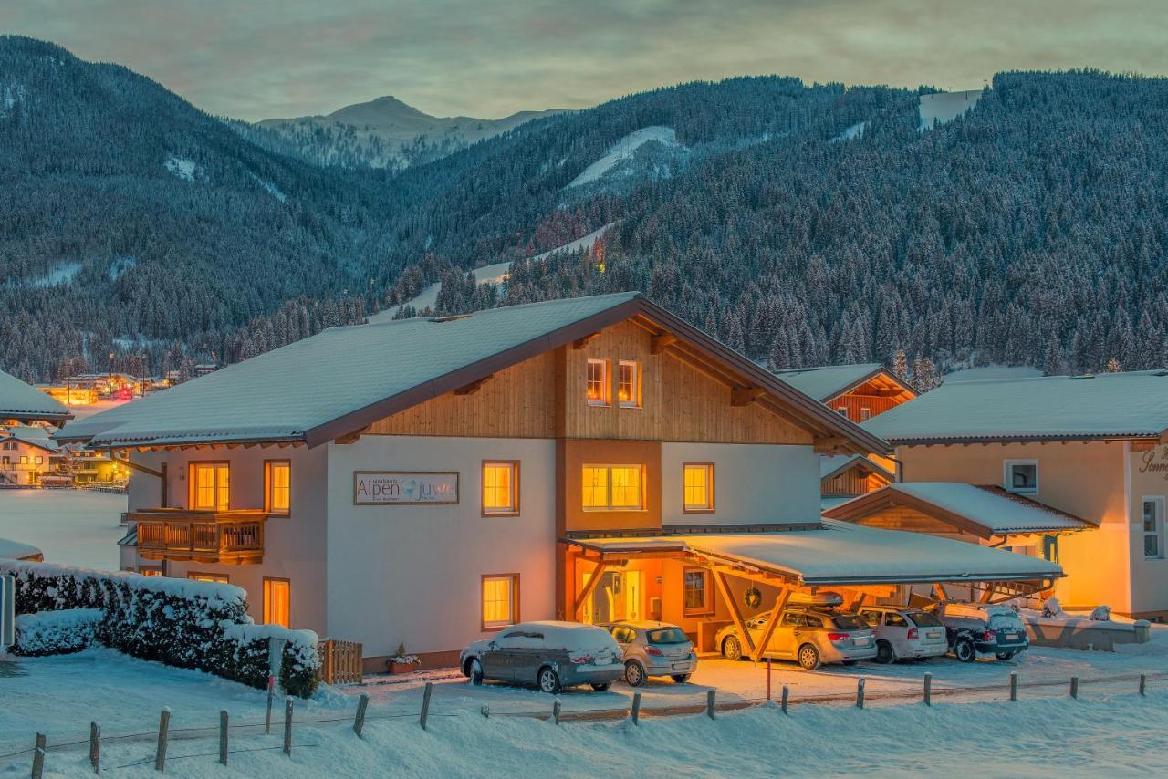 Alpenjuwel Appartements Flachau Eksteriør billede